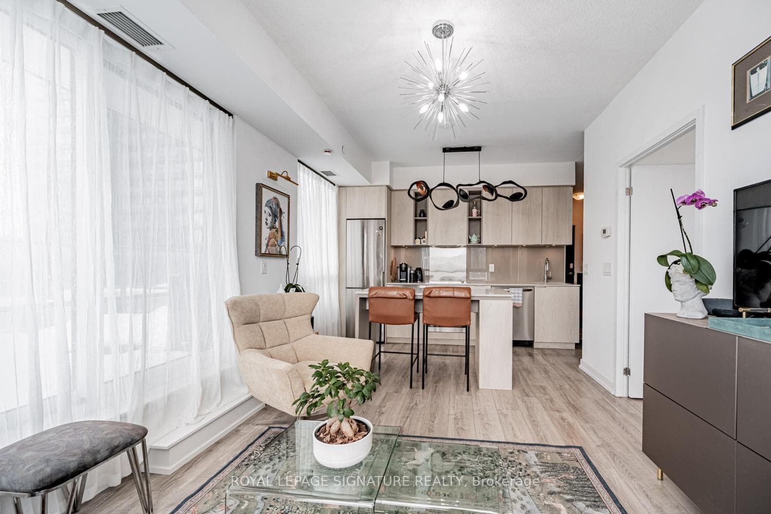 200 Sackville Street Unit 1207 photo 8