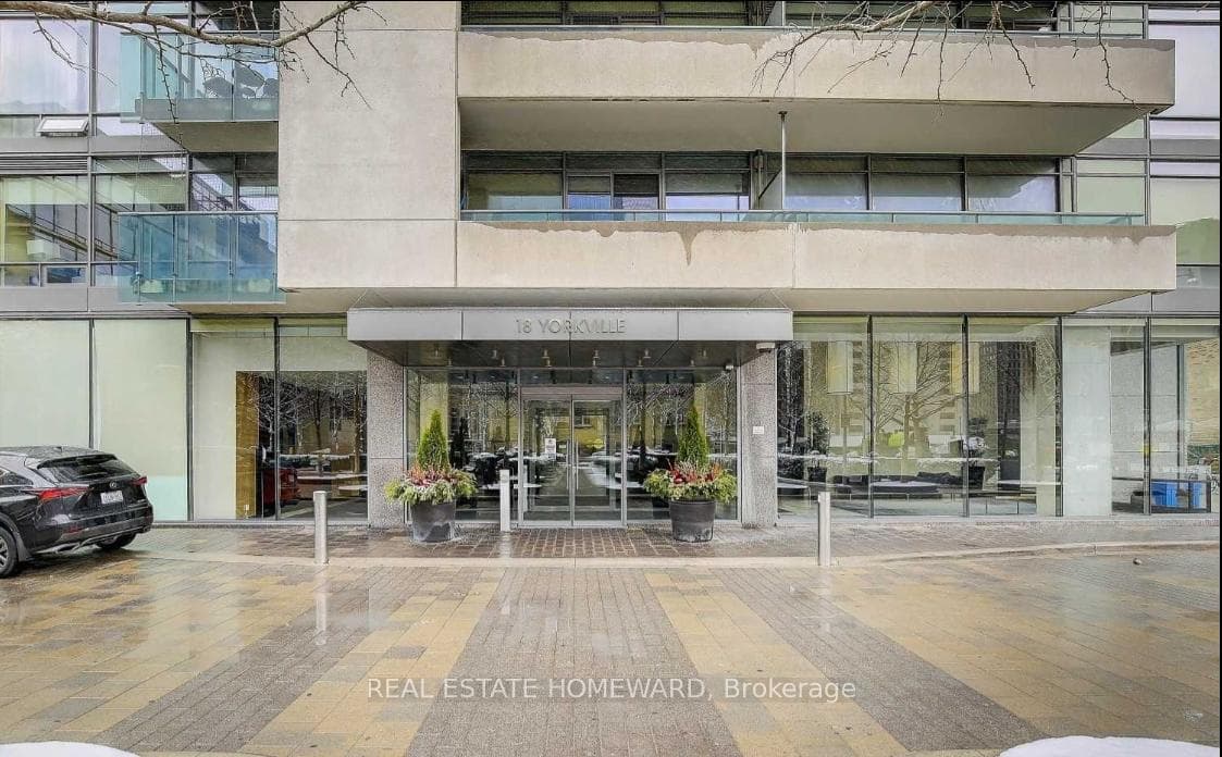 18 Yorkville Avenue Unit 2801 photo 23