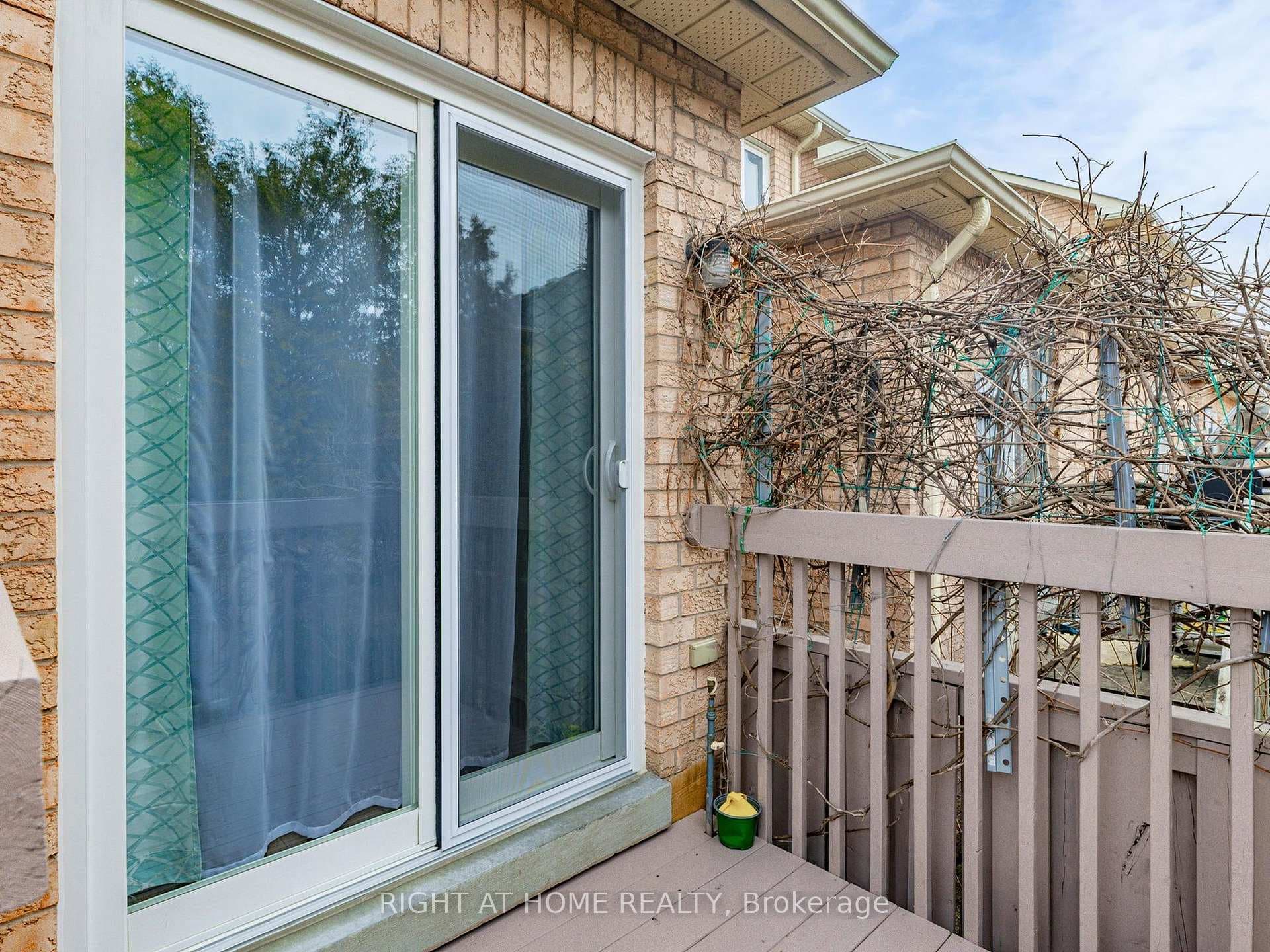 179 Vanguard Road photo 49