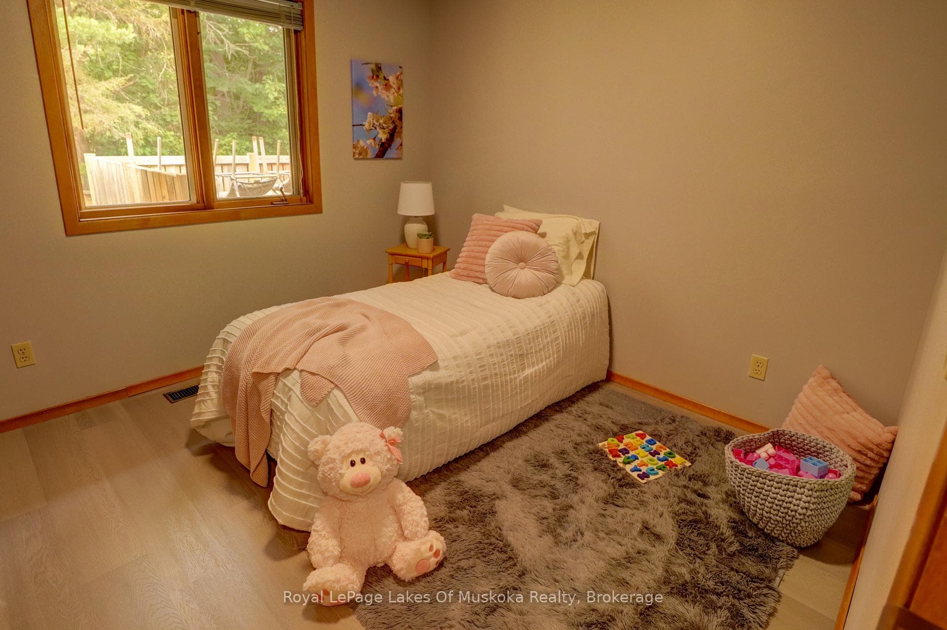 2 Quirt Crescent photo 20
