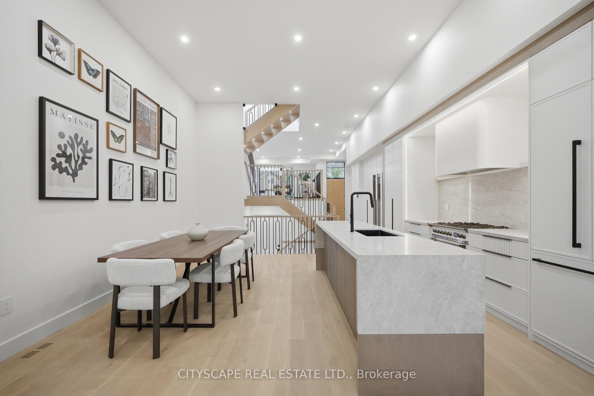 10B Holmstead Avenue photo 8