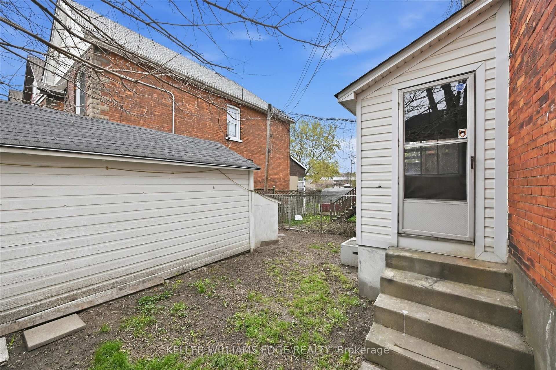 355 Cumberland Avenue photo 30