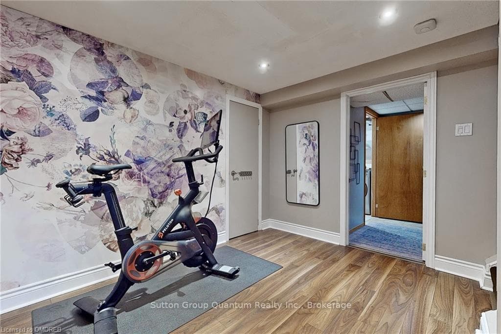 1162 MONTGOMERY Drive photo 26