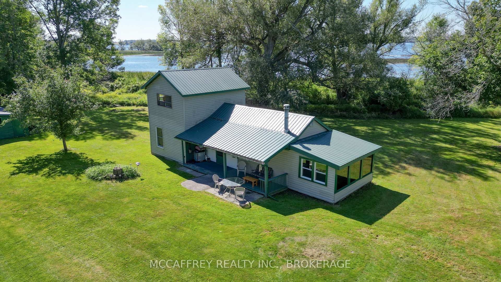1280 GALT Street photo 2