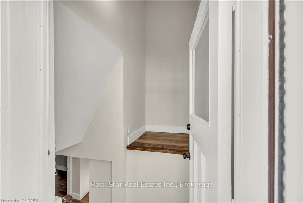 36 FERRARA Street Unit B photo 17