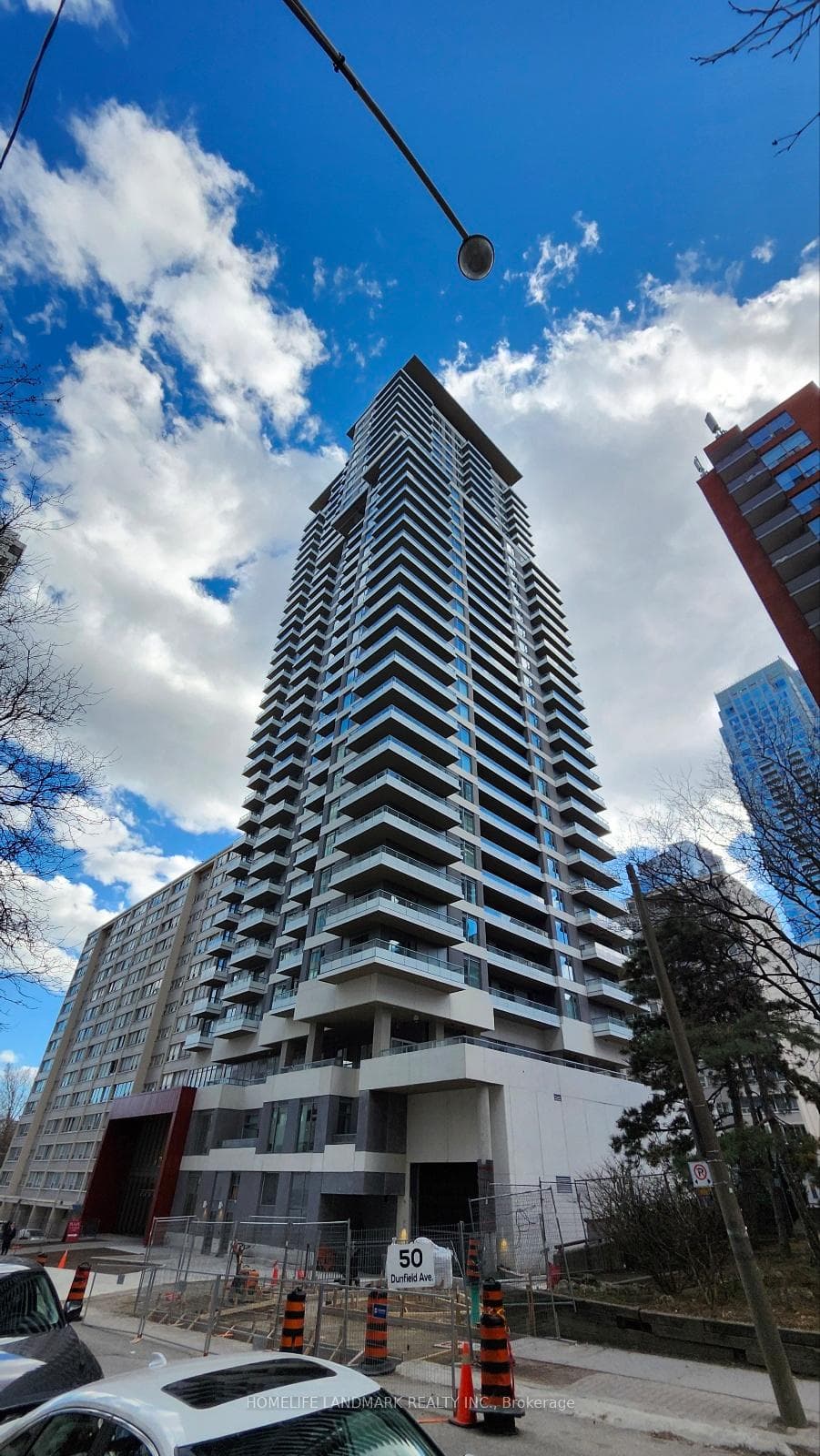 50 Dunfield Avenue Unit 2717 photo 1