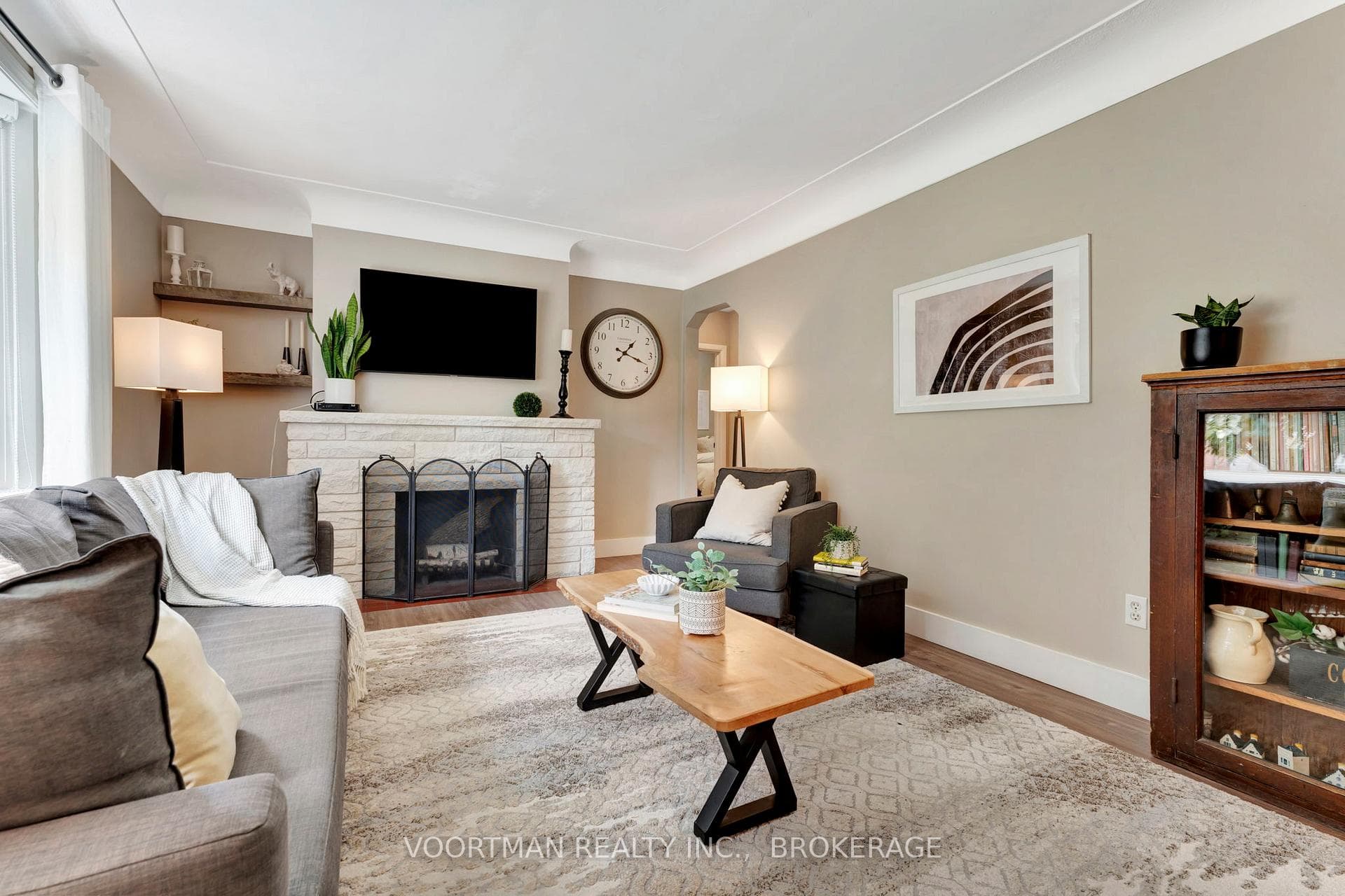 39 GARDEN Avenue photo 5