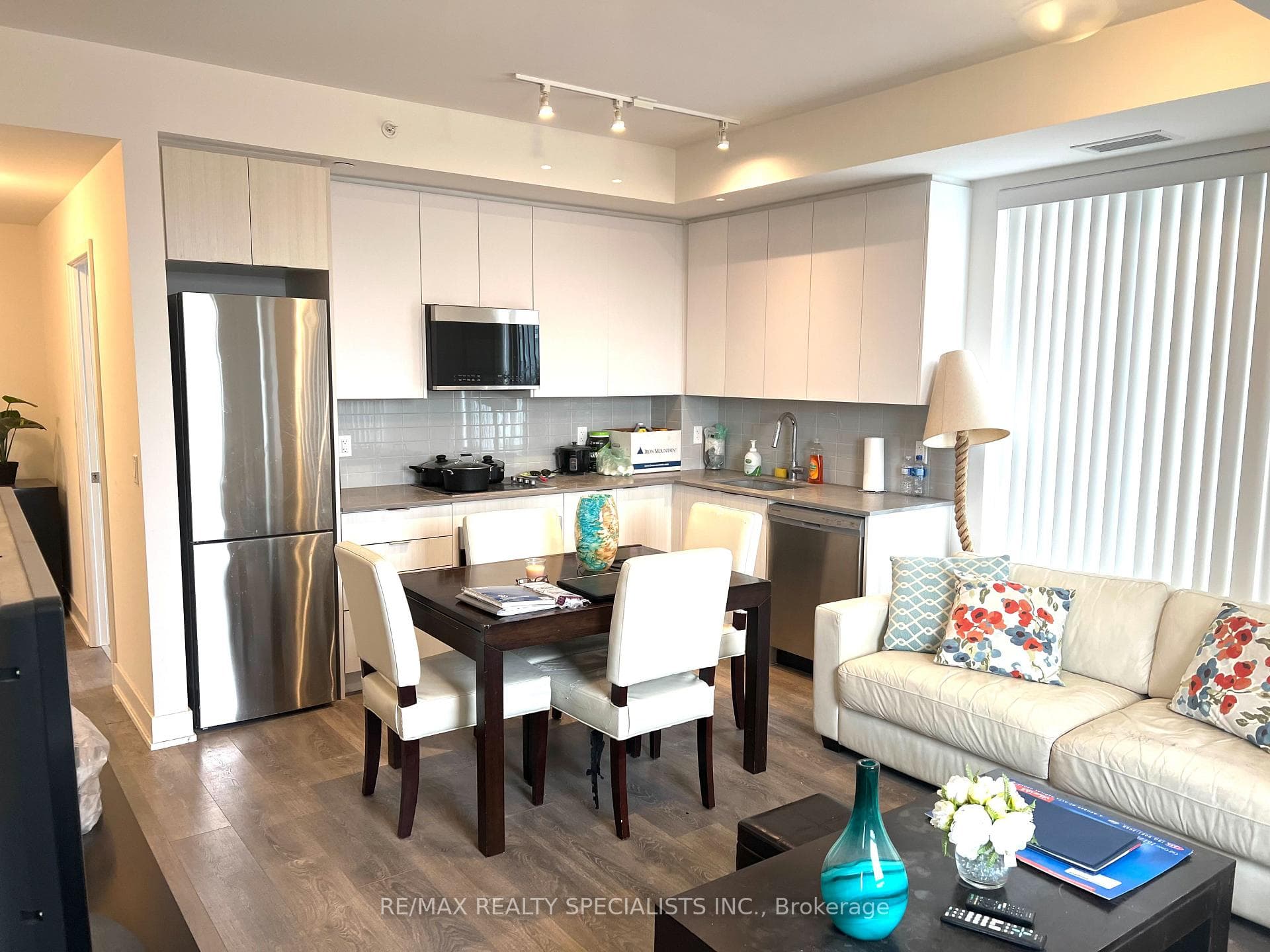 297 Oak Walk Drive Unit 704 photo 4