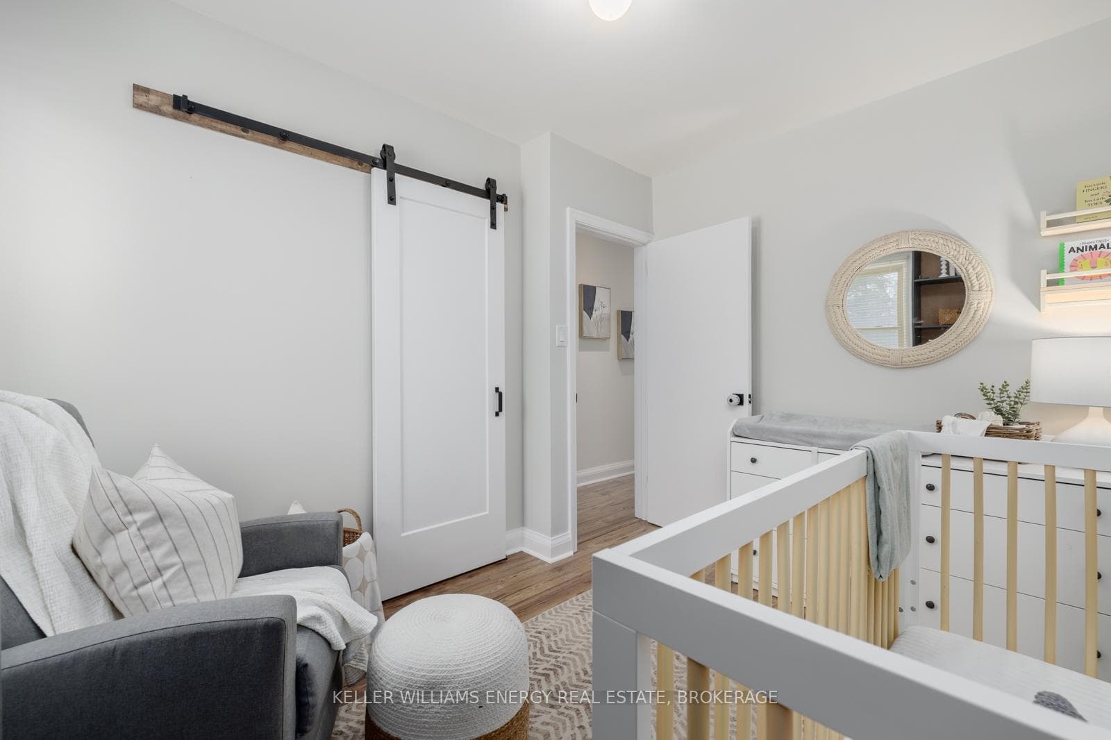 17 Admiral Road photo 13
