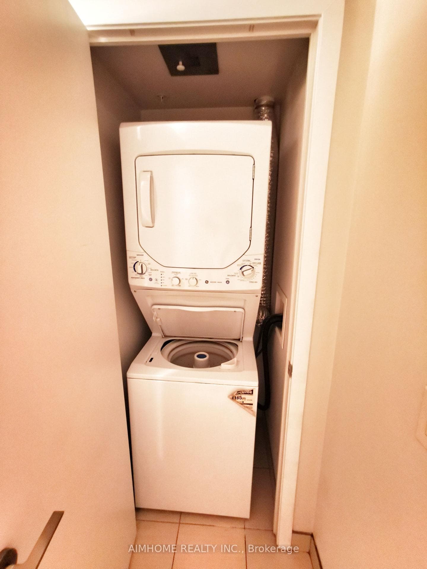 36 Lisgar Street Unit 2207E photo 12