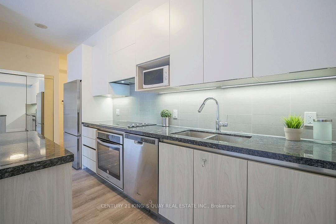 15 water walk Drive Unit 501 photo 10