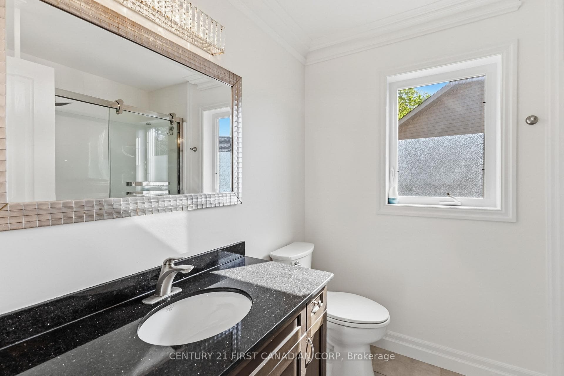 307 Portrush Place photo 23