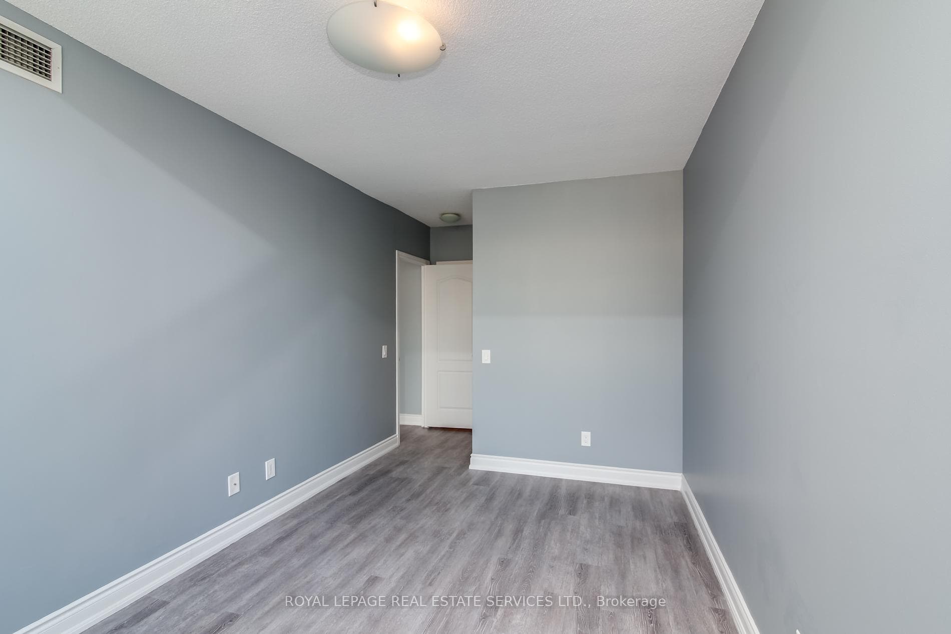 5 Rosehill Avenue Unit PH912 photo 18