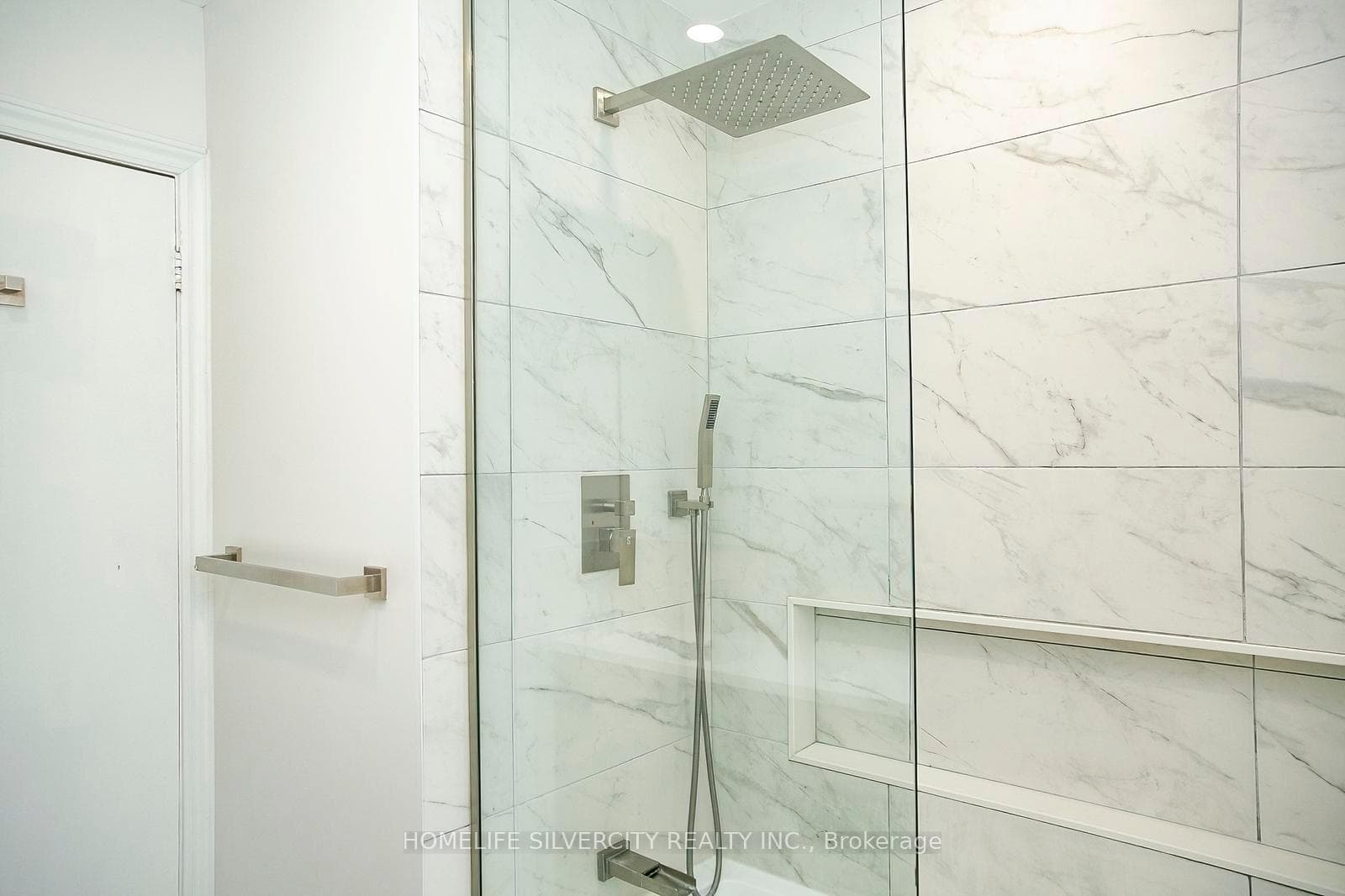 21 Mitchell Avenue photo 30