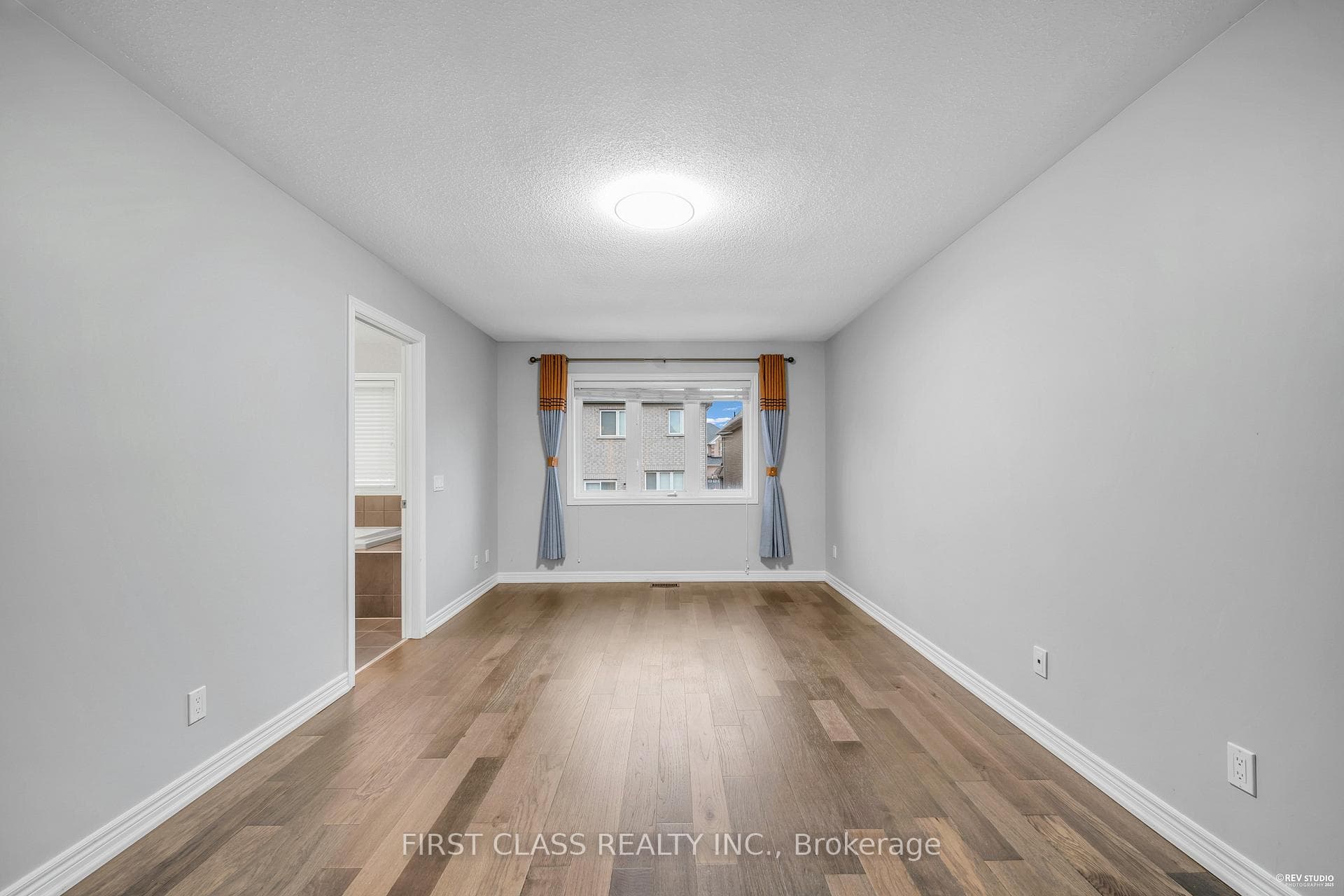 845 Miltonbrook Crescent photo 27