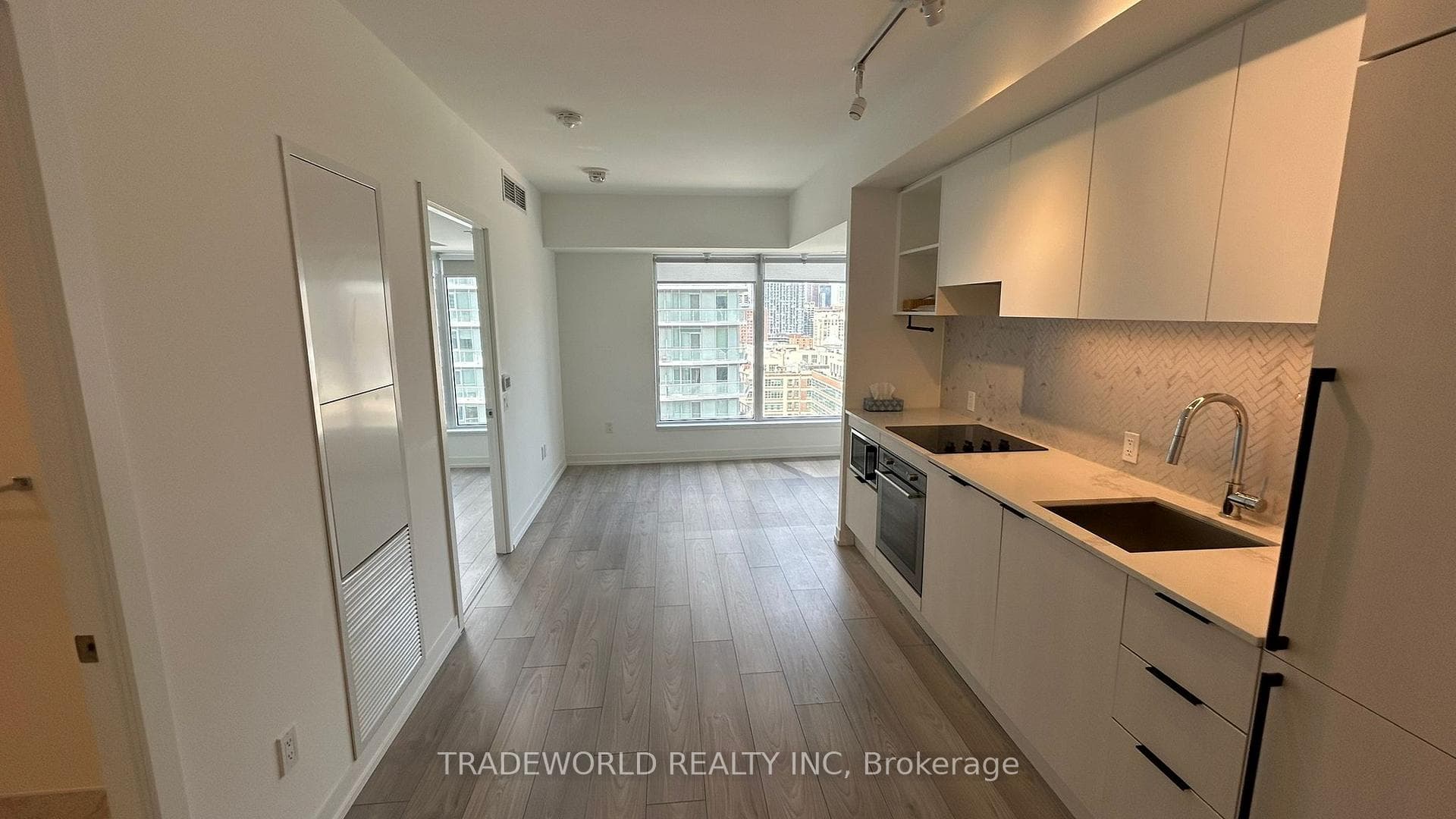 82 Dalhousie Street Unit 2616 photo 2