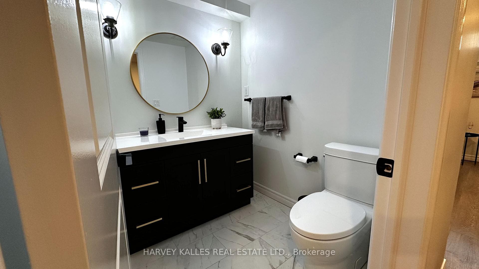 73 Algeo Way photo 28