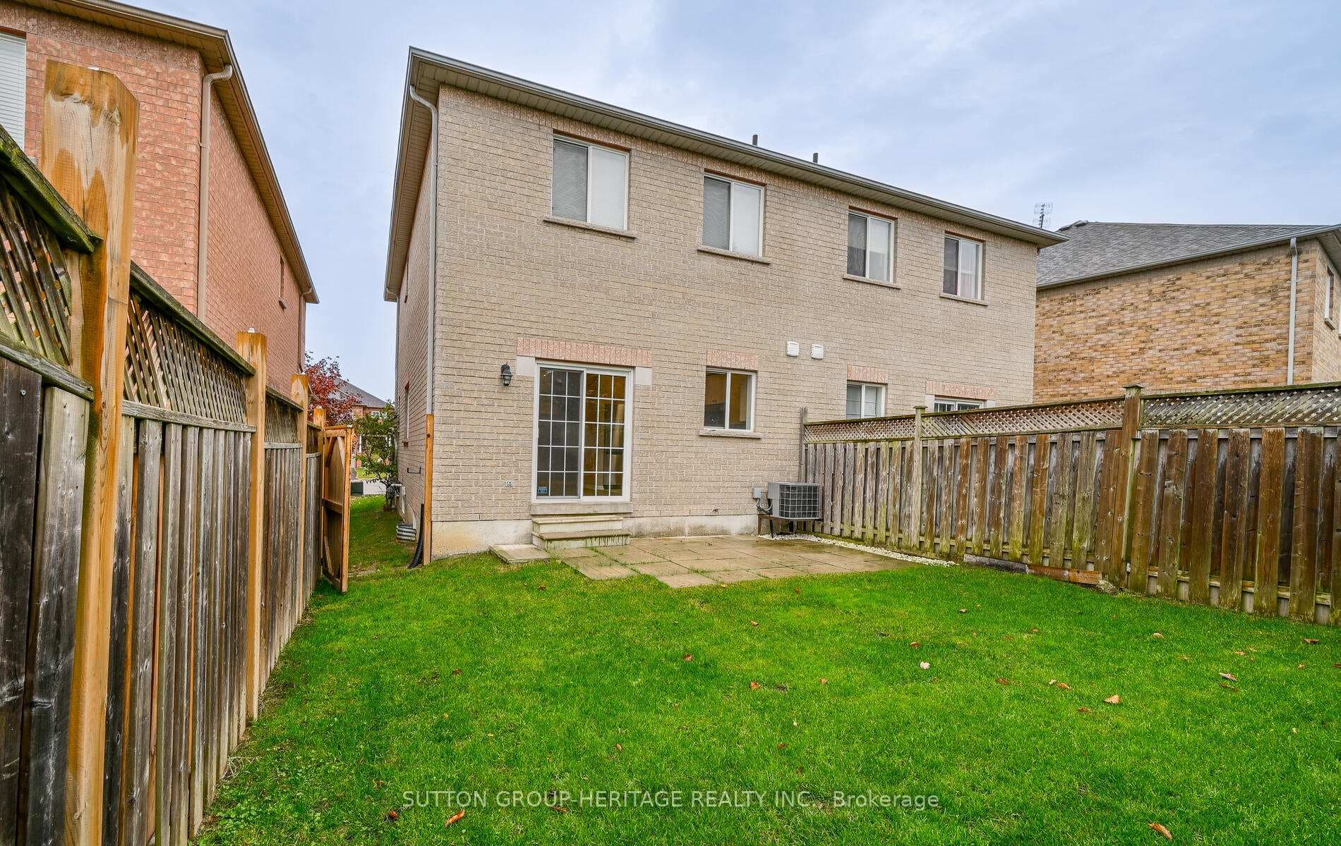 18 Dreamcrest Court photo 30