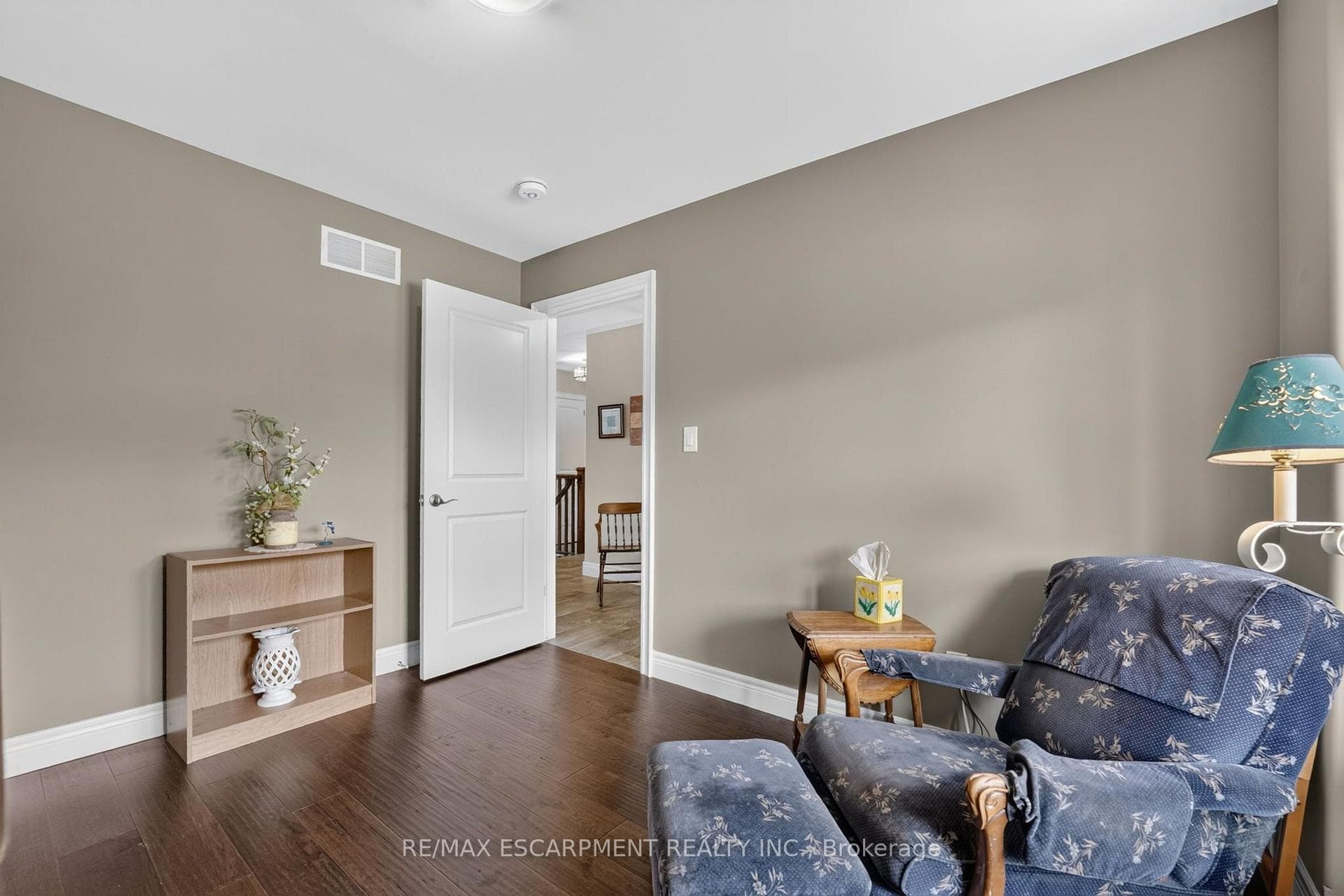 25 Richard Crescent photo 20