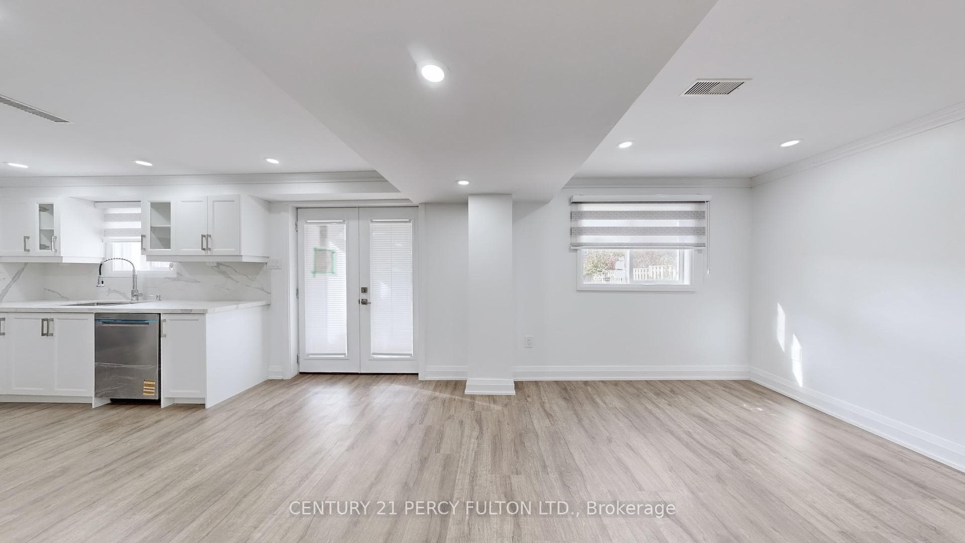 287 Ravenscroft Road Unit Legal Bsmt photo 6