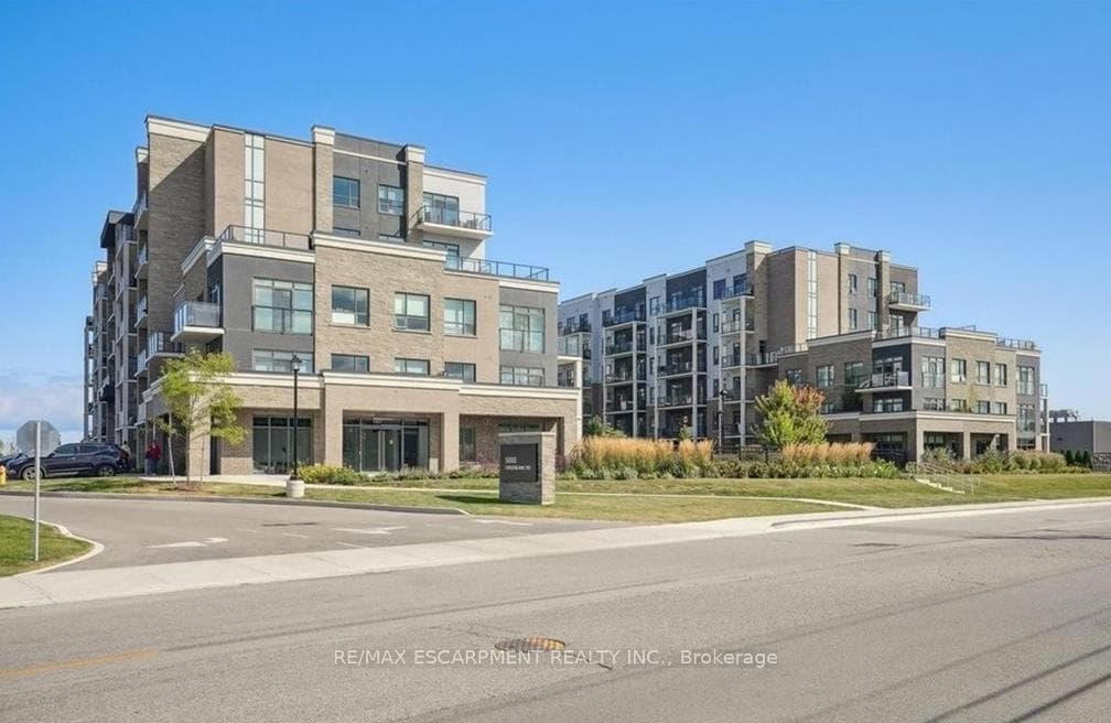 5055 Greenlane Road Unit 340 photo 3