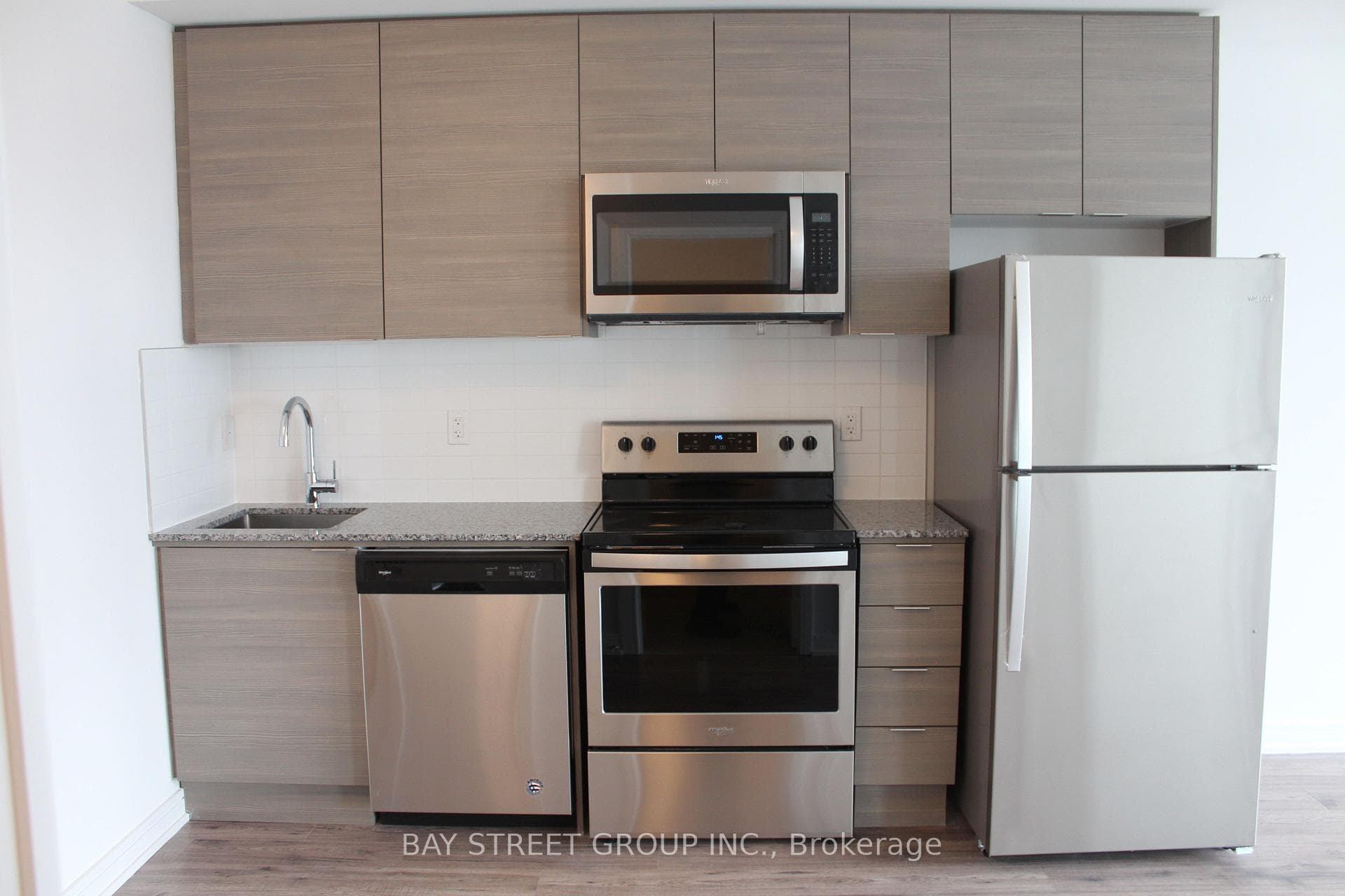 621 Sheppard Avenue Unit 639 photo 6