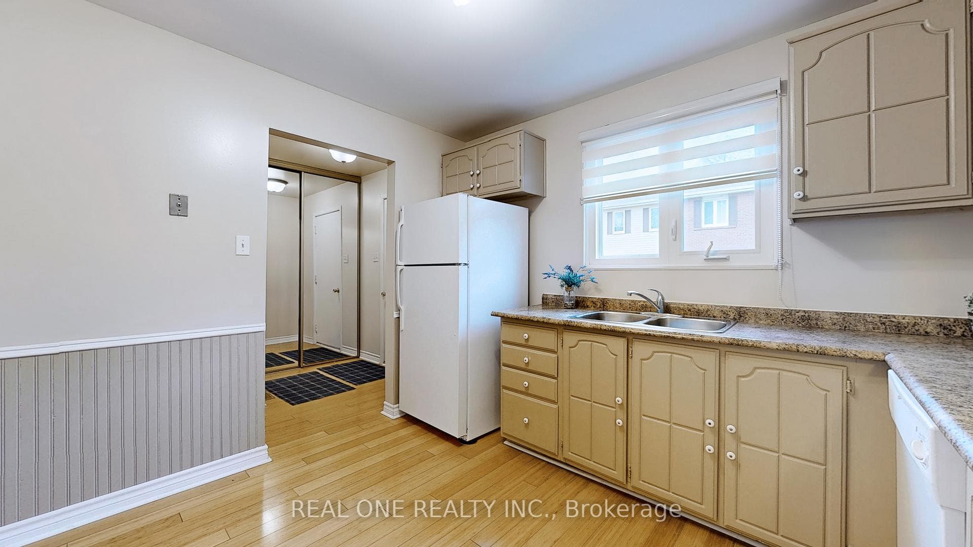 270 Timberbank Boulevard Unit 139 photo 14