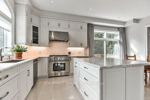 6 Settlement Crescent photo 13
