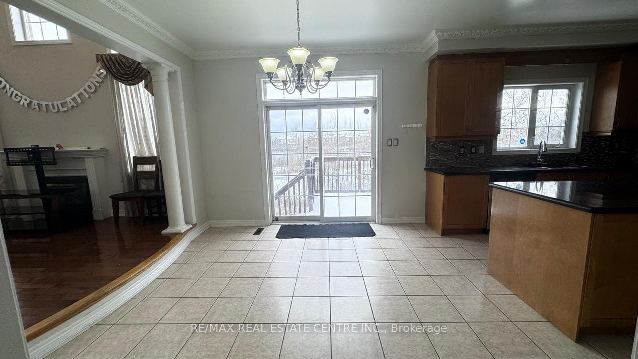 56 Southlake Boulevard Unit Main photo 13