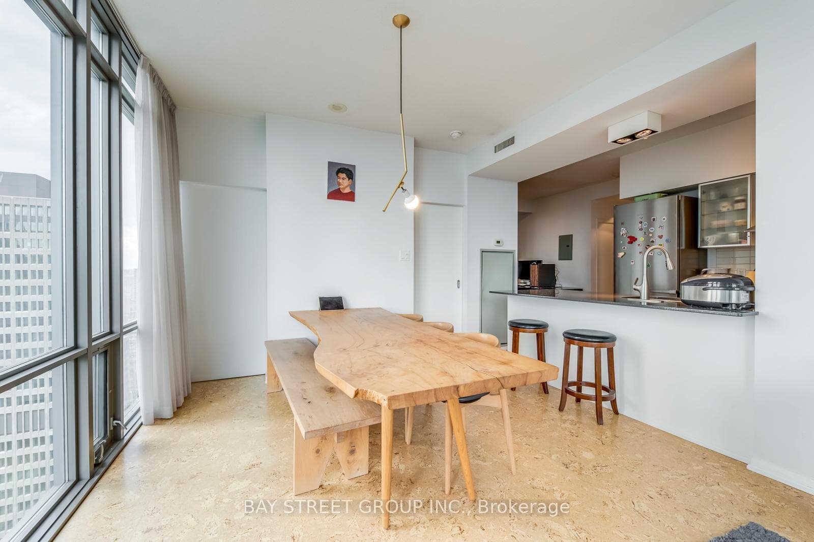 37 Grosvenor Street Unit 2902 photo 14