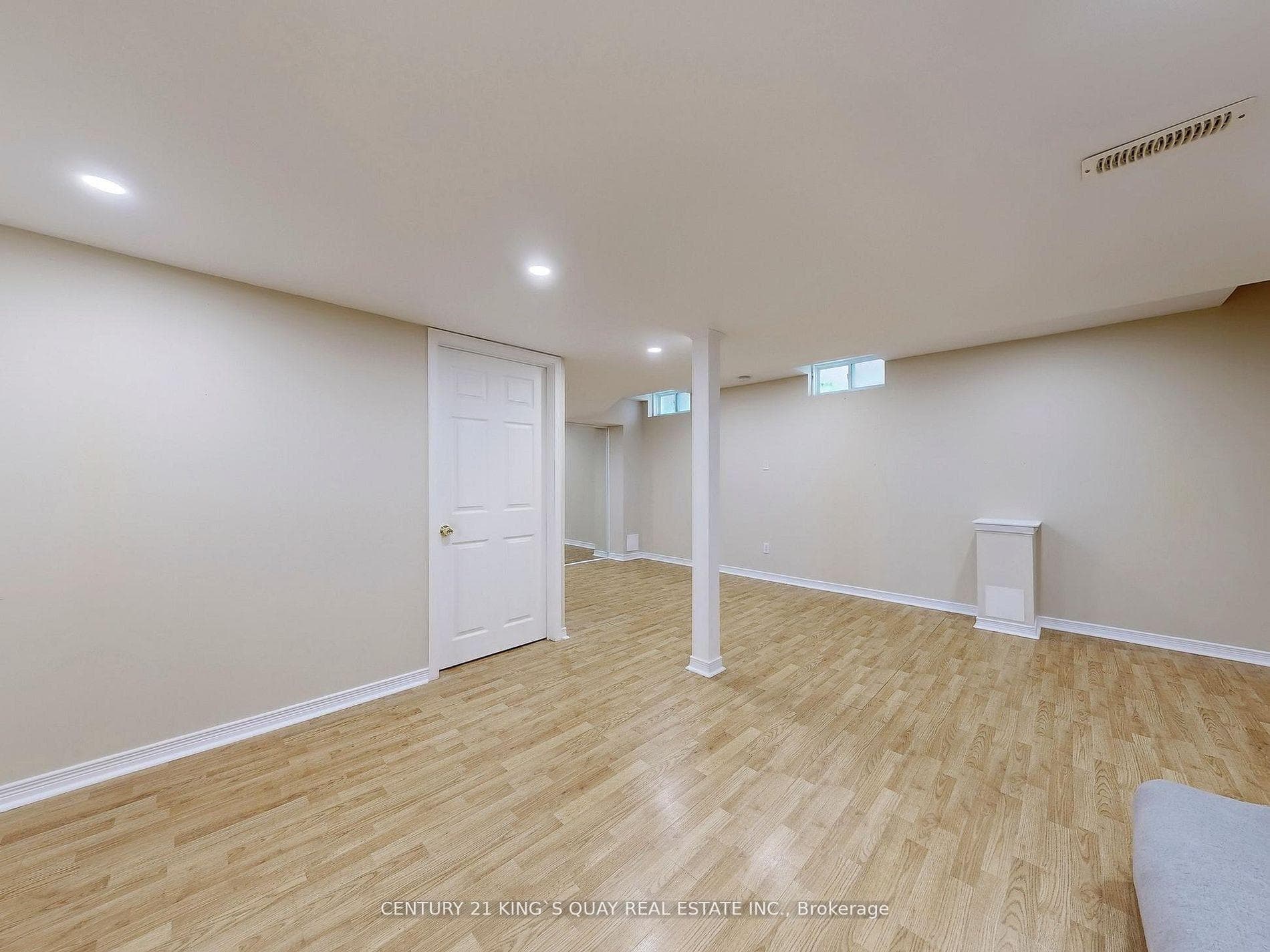 71 Rembrandt Drive photo 43