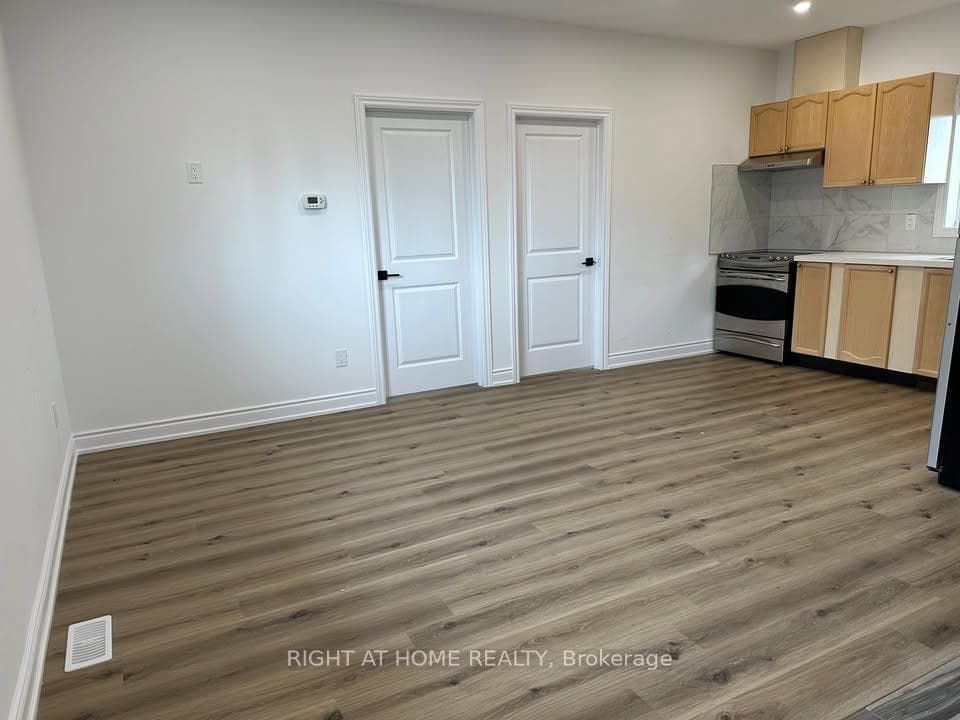 700 Winchester Road Unit Unit 2 photo 5