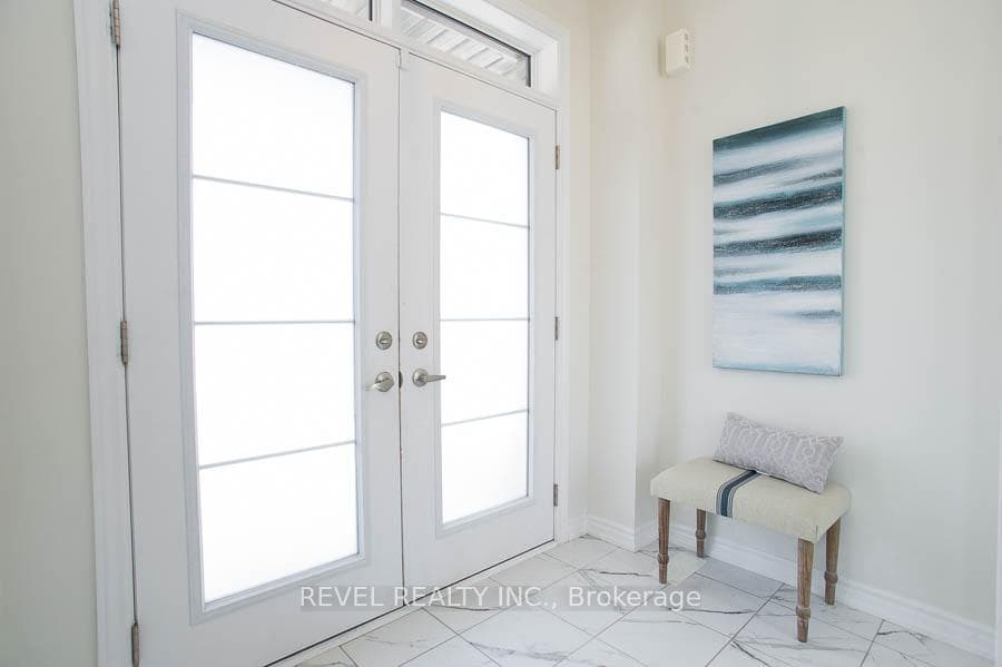 19 Gunn Avenue photo 4
