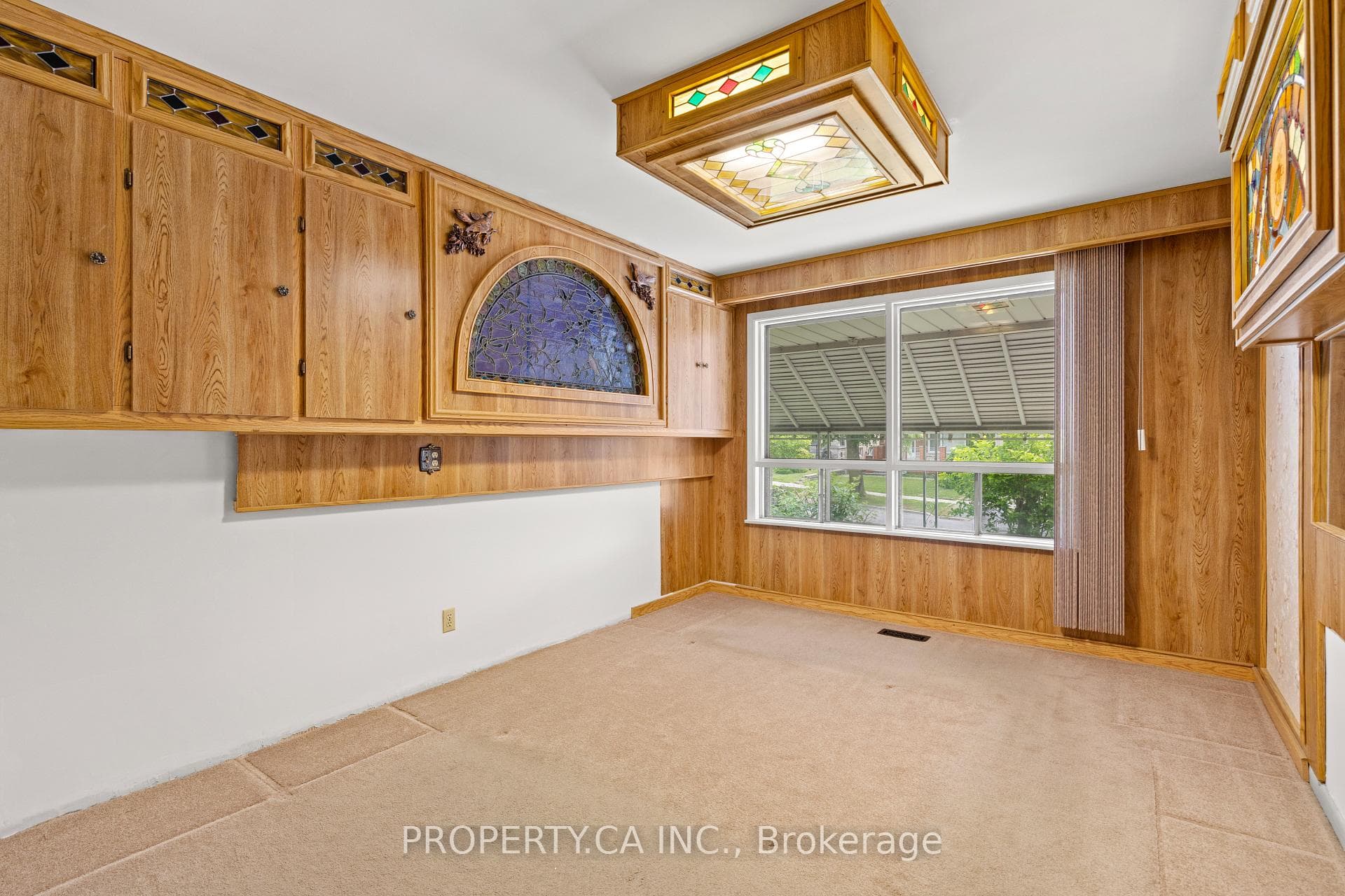77 Troutbrooke Drive photo 22