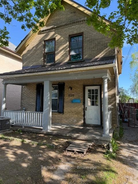 629 Brown Street photo 2