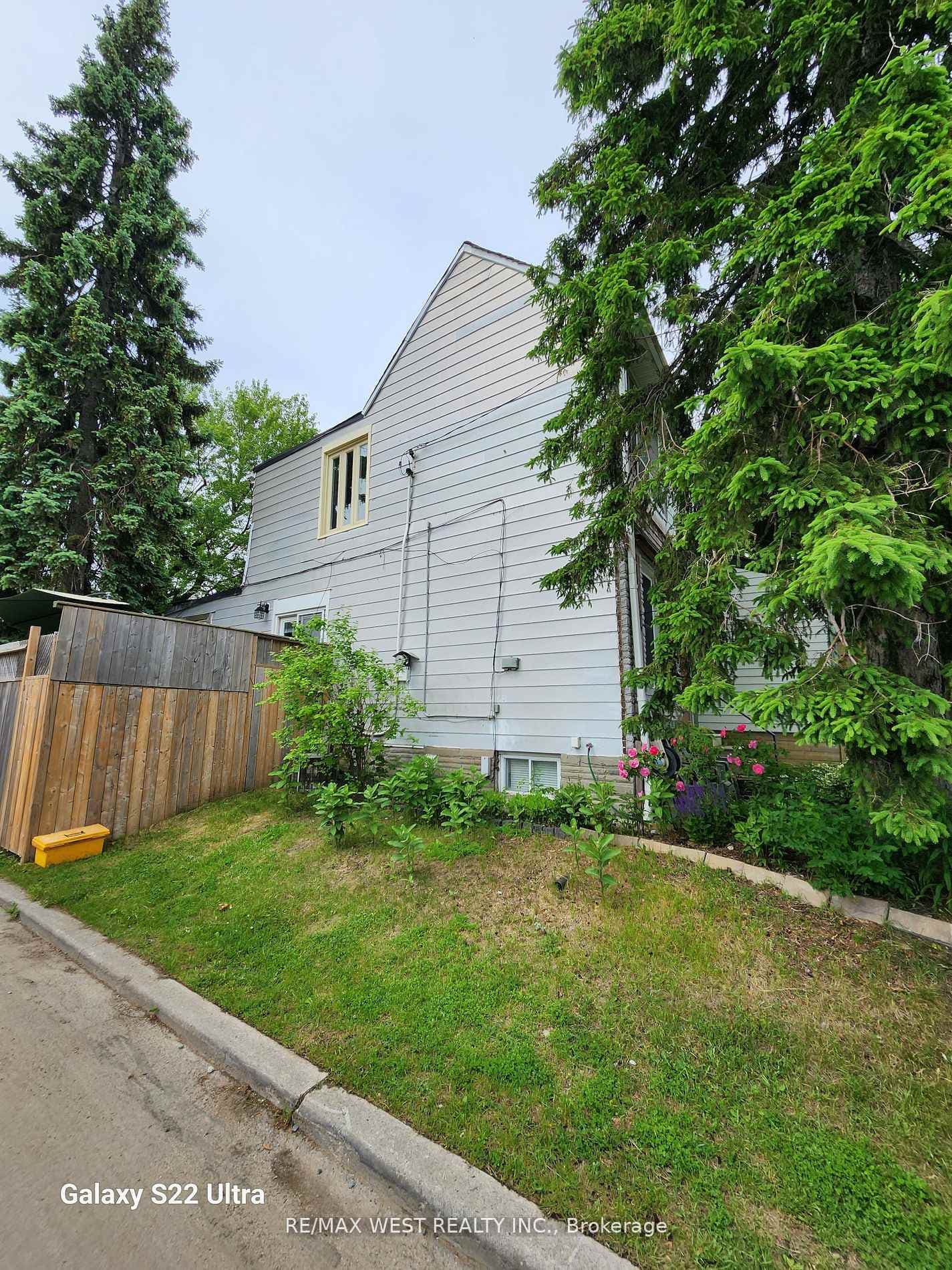 223 Oakcrest Avenue photo 22