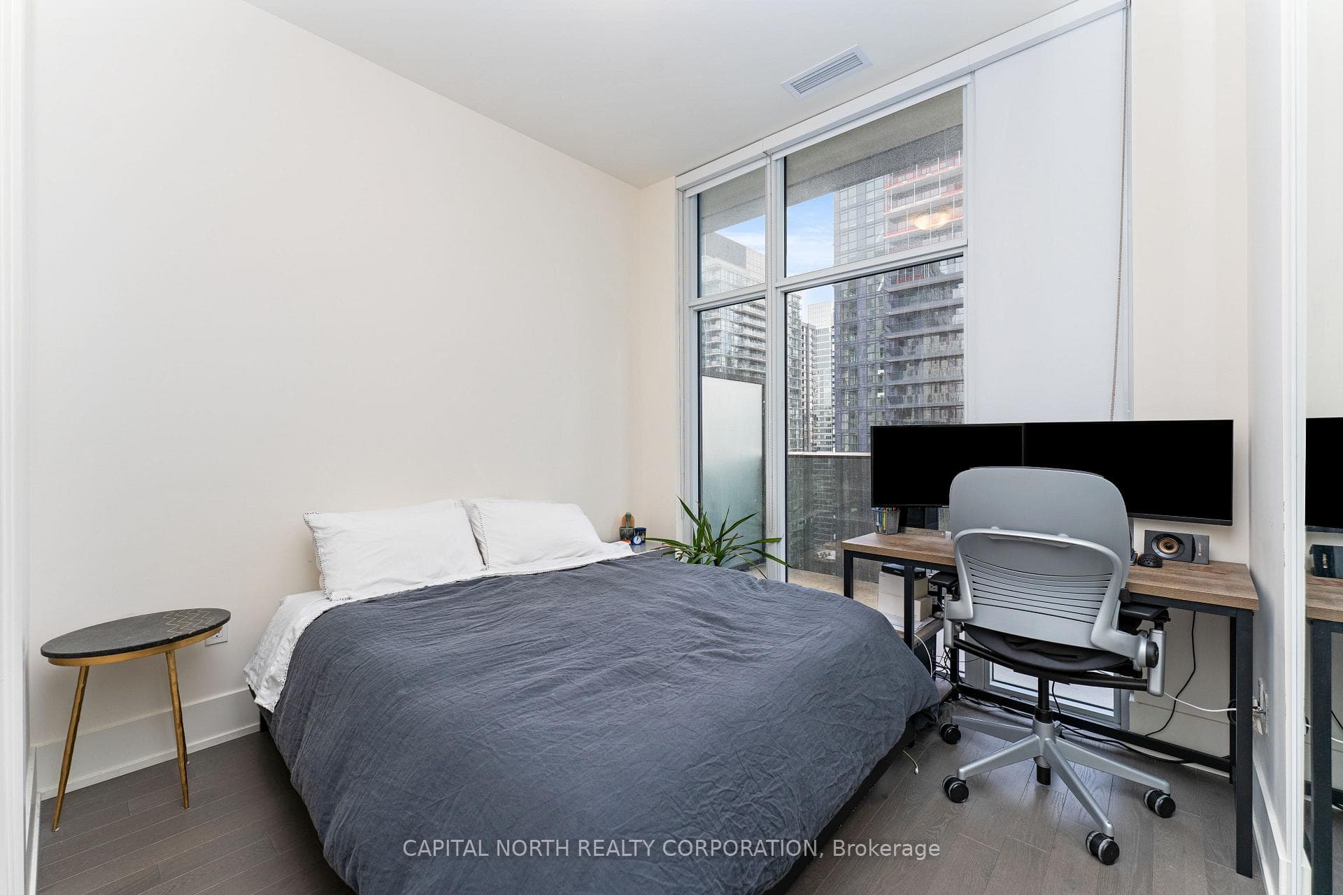330 Richmond Street Unit Ph 02 photo 13