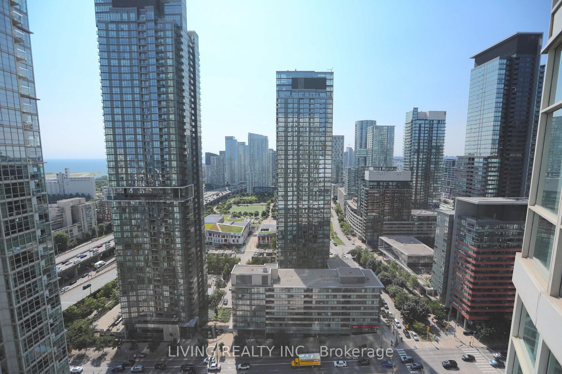 10 Navy Wharf Court Unit 3212 photo 1