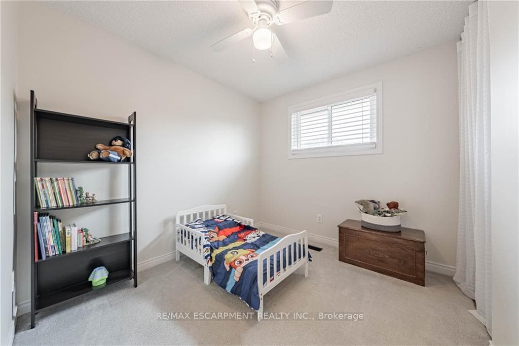 83 Forestgate Drive photo 16