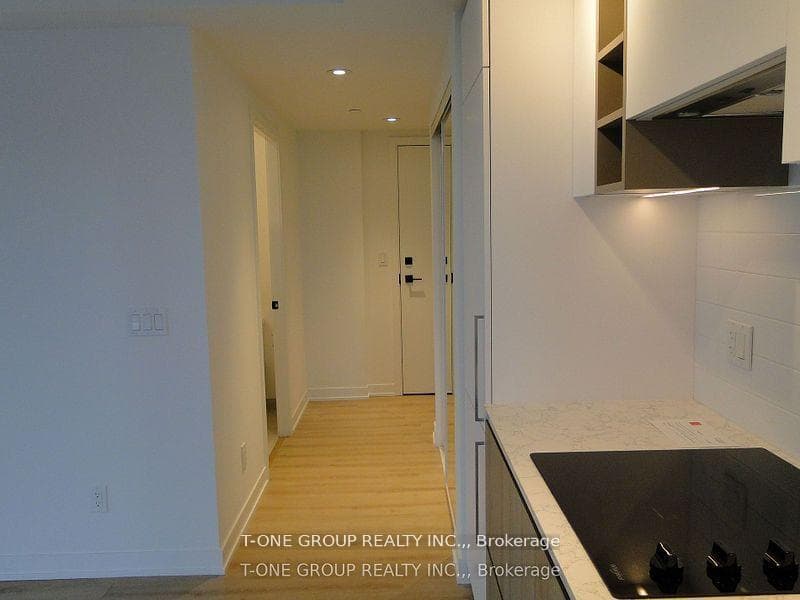 319 Jarvis Street Unit 1002 photo 14