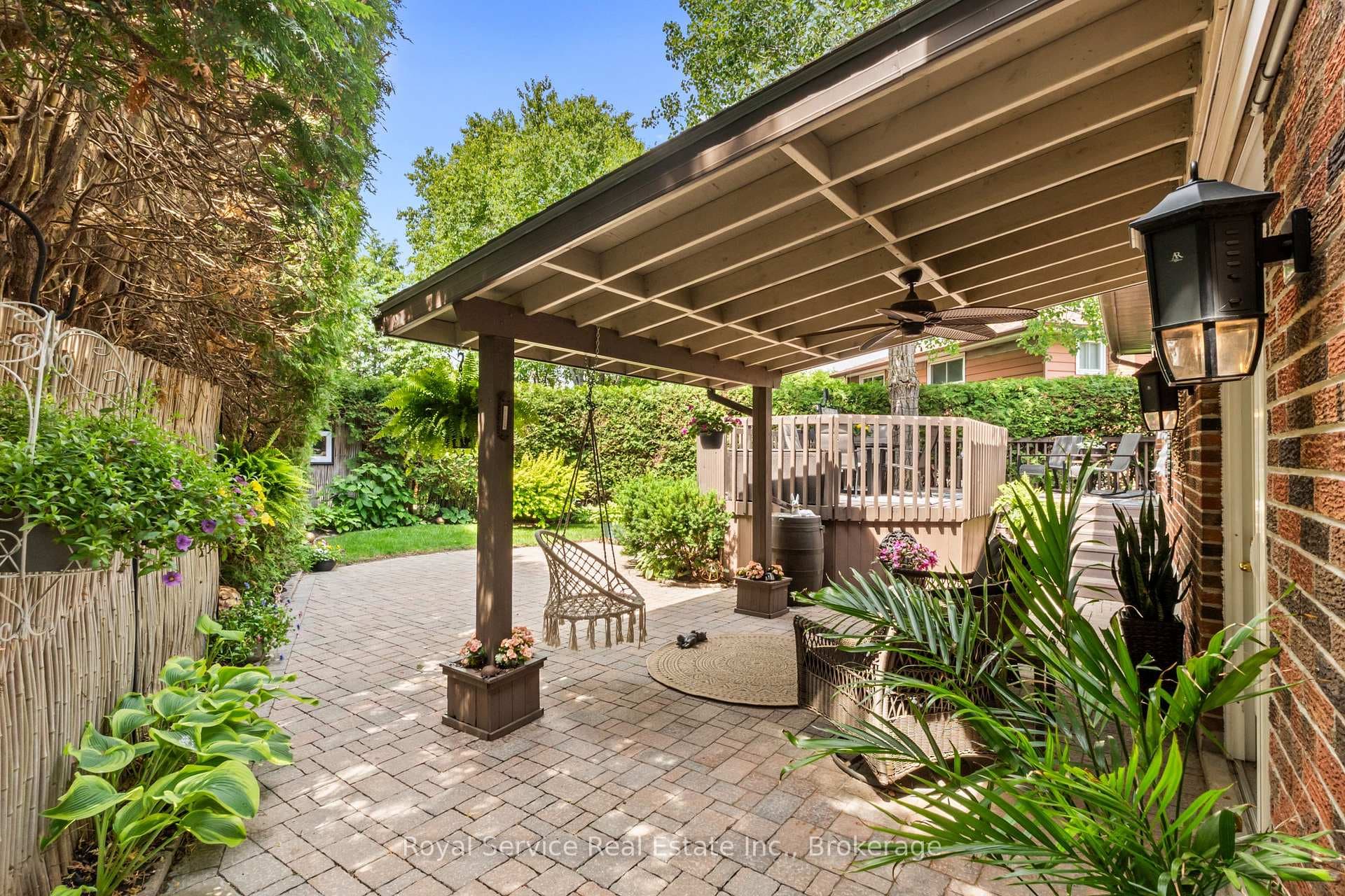 460 Harwood Drive photo 38