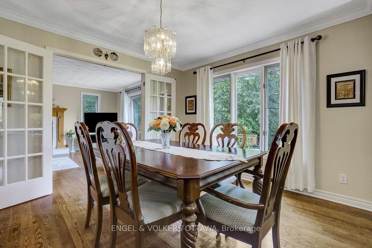 132 Grey Stone Drive photo 3