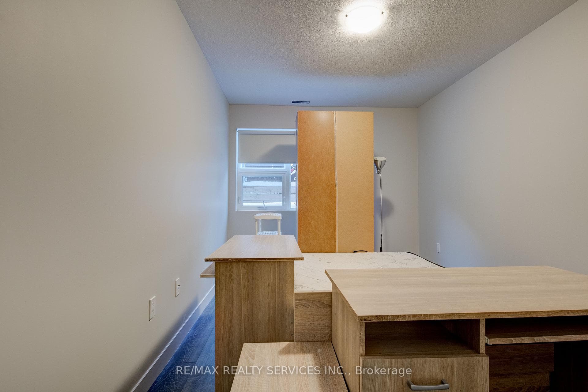 288 Albert Street Unit 115 photo 33