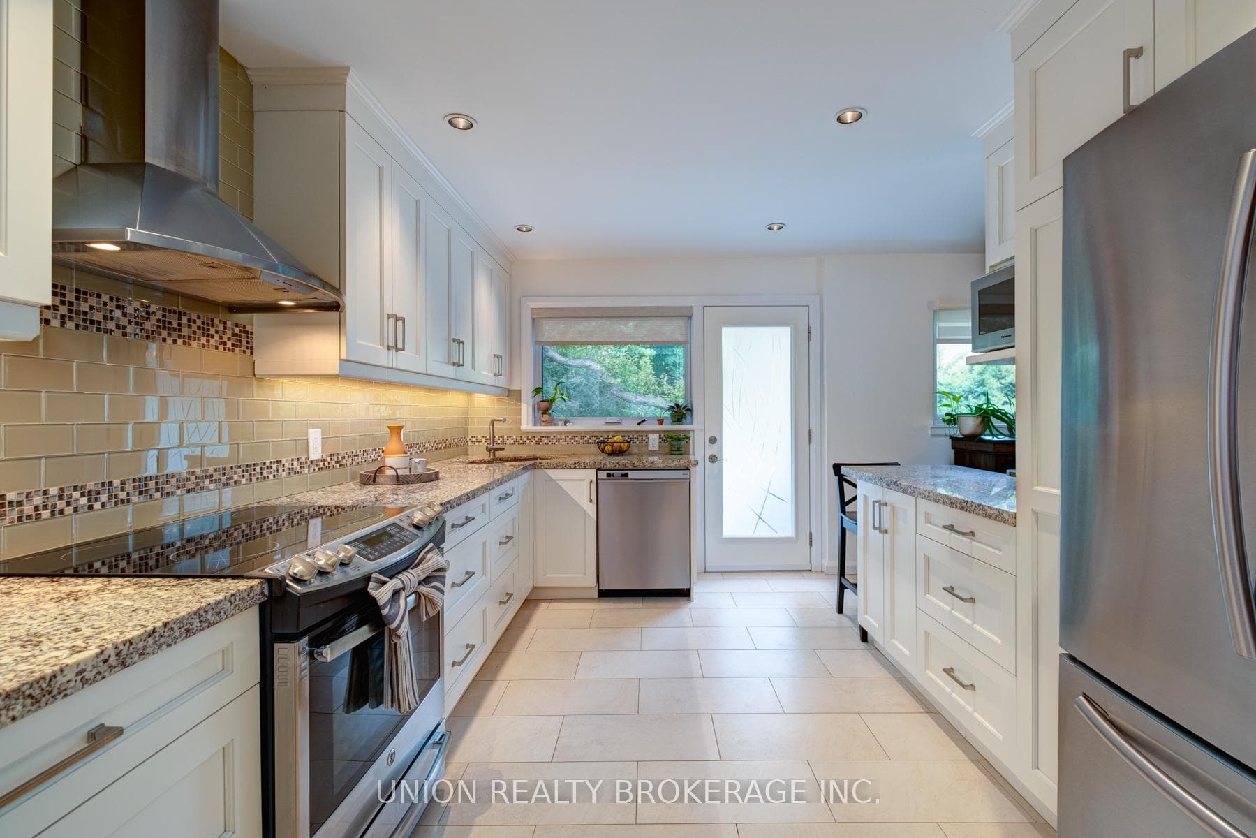 57 Sedgebrook Crescent photo 8