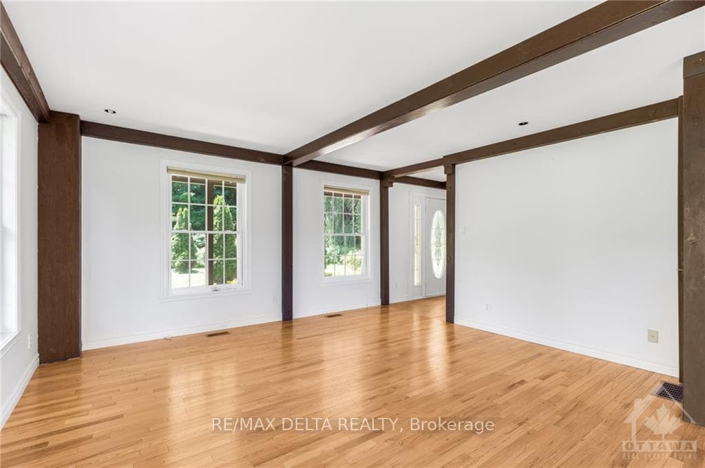 125 PATTEE Road photo 7