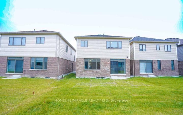 31 Prudhoe Terrace Unit Upper photo 11