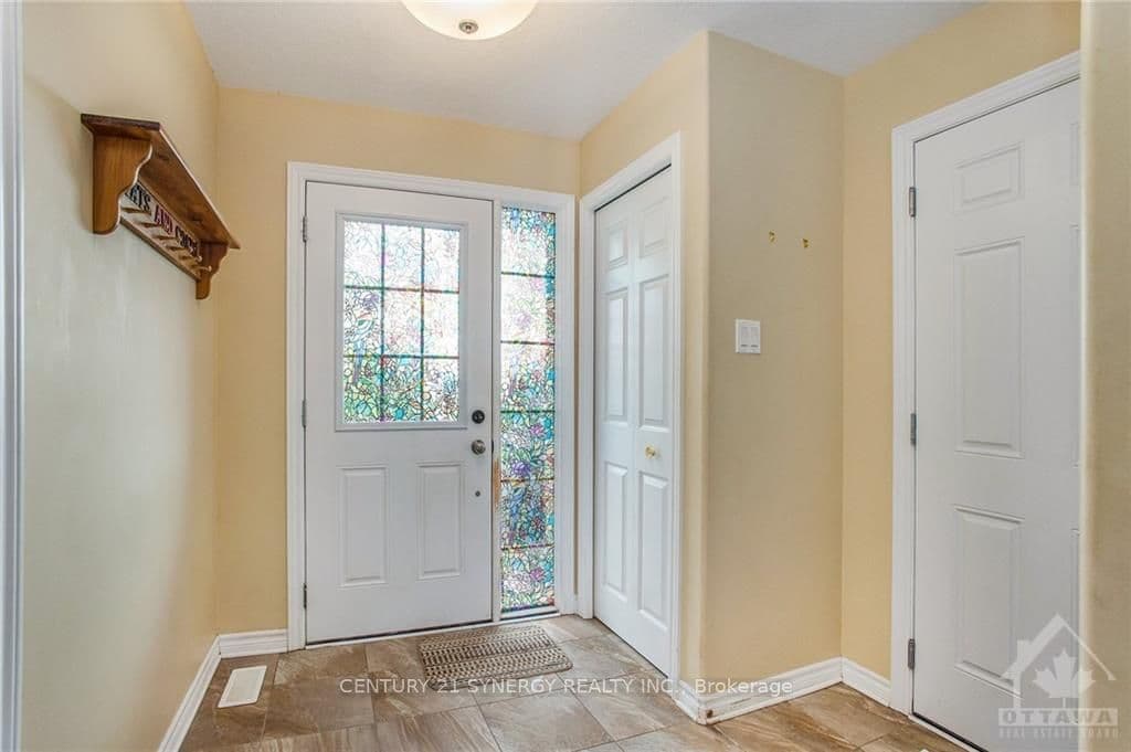 169 HAROLD Street photo 3