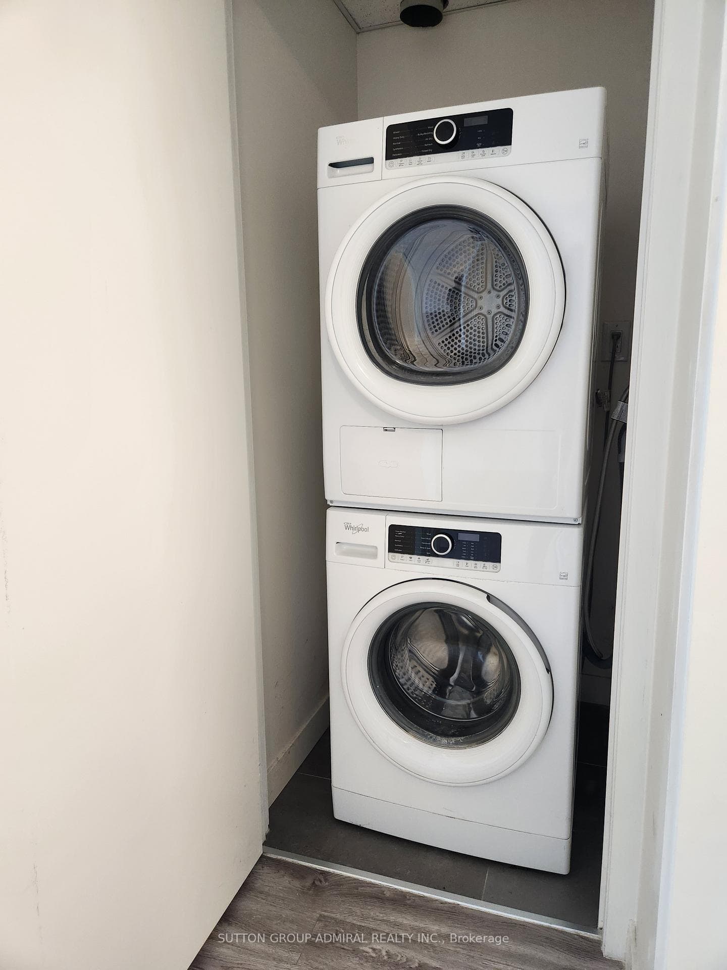 128 King Street Unit 806 photo 14