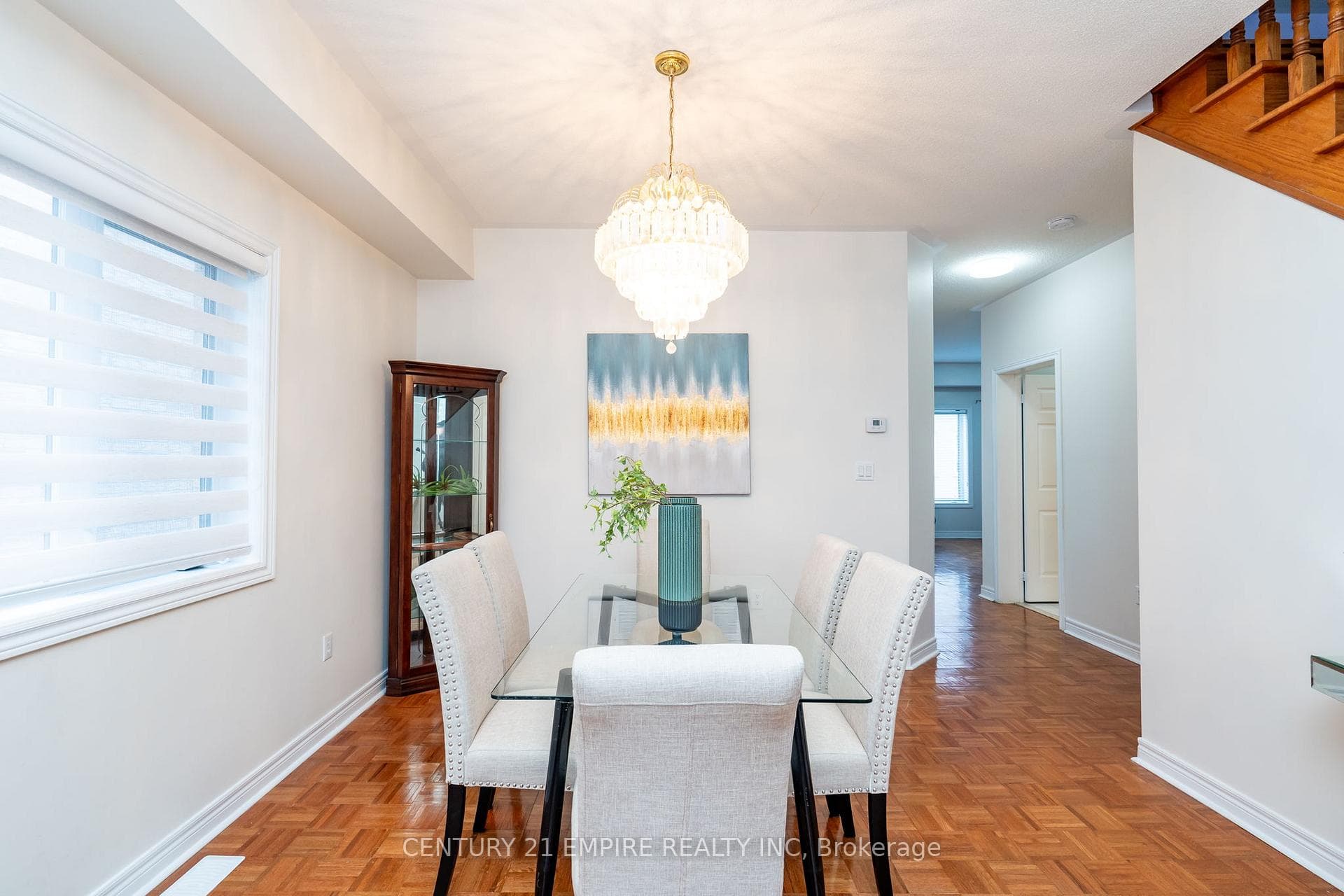116 Villa Royale Avenue photo 5
