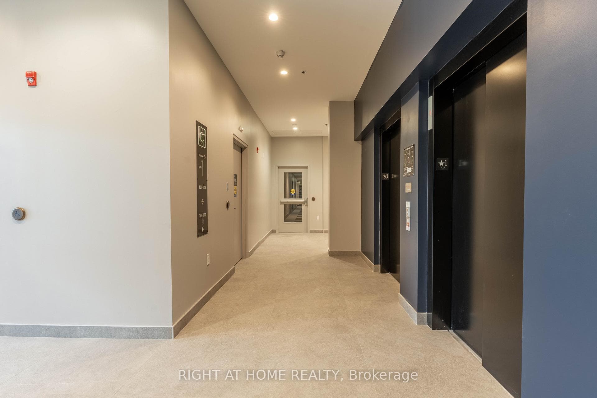 397 Codd's Road Unit 314 photo 3